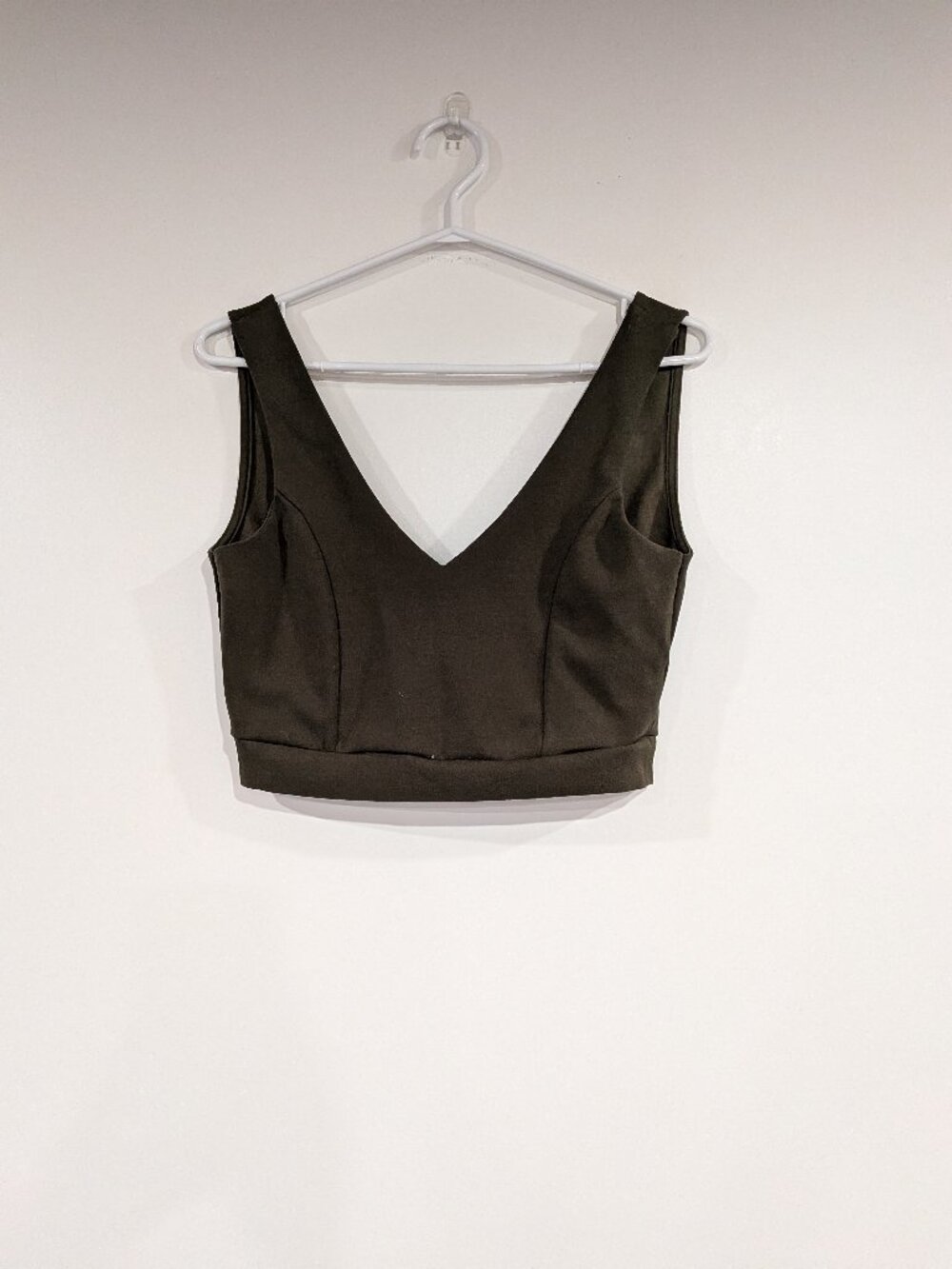 Eclipse Cropped Tank with Bow on Back Olive Green Size Small